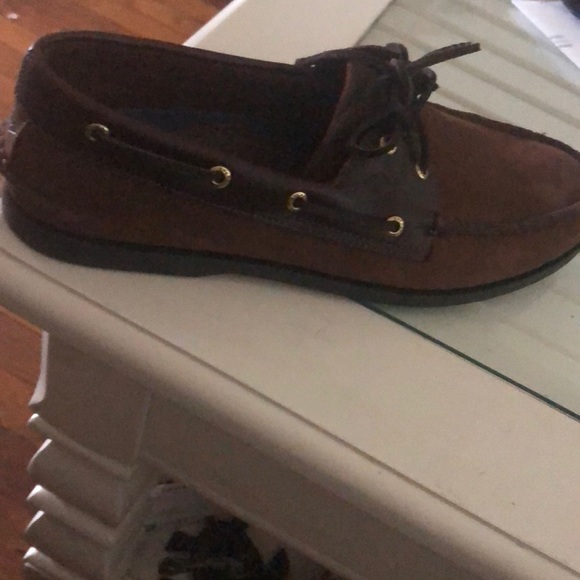 Sperry - Picture 4 of 6